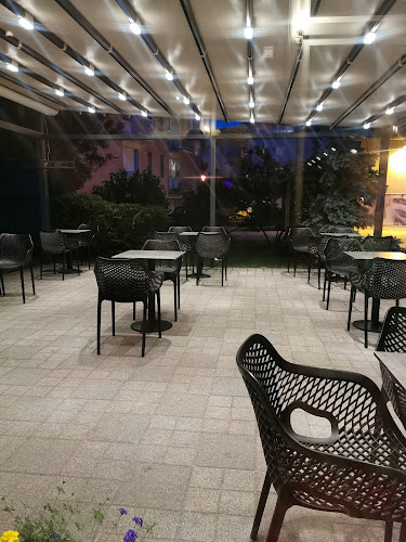 Opinii despre Caffe bar "Dem" în Karlovac - Gastronomija i ugostiteljstvo