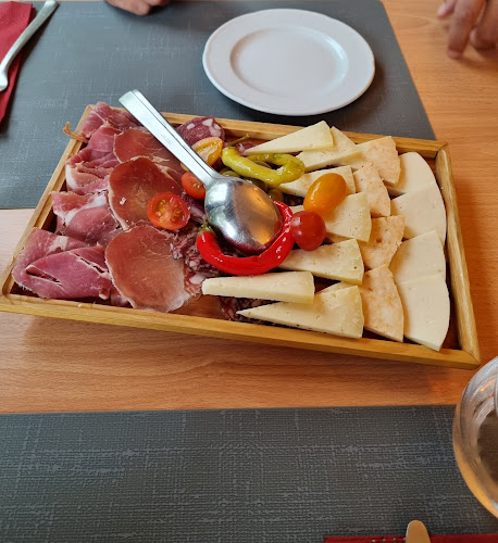 Opinii despre Restoran Eva în Lokve - Gastronomija i ugostiteljstvo