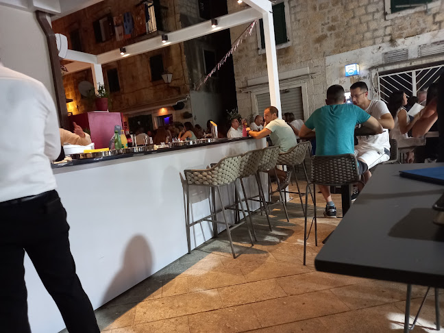 Comentarii opinii despre Smile Bar