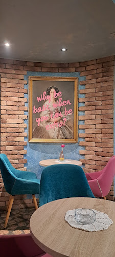 Opinii despre Caffe bar Striga în Rijeka - Gastronomija i ugostiteljstvo