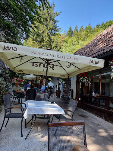 Željeznička ul. 8, 51326, Vrbovsko