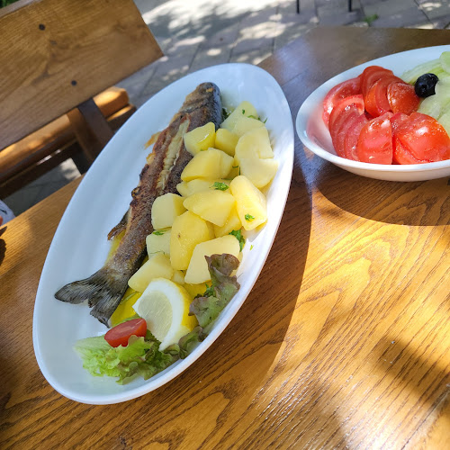 U.O Aenona - Gastronomija i ugostiteljstvo