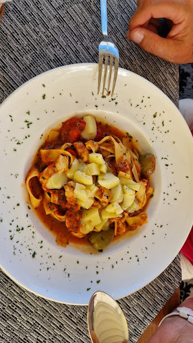 Ahipara zalogajnica, Podgora - Podgora