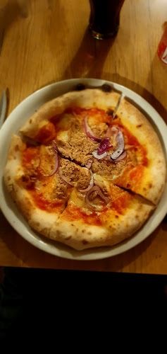 Delfino Pizza Snack Coffee - Gastronomija i ugostiteljstvo