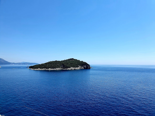 Cogito Coffee Shop / Dubrovnik Old Town