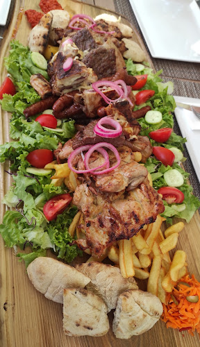 Familija Restaurant - Žrnovnica