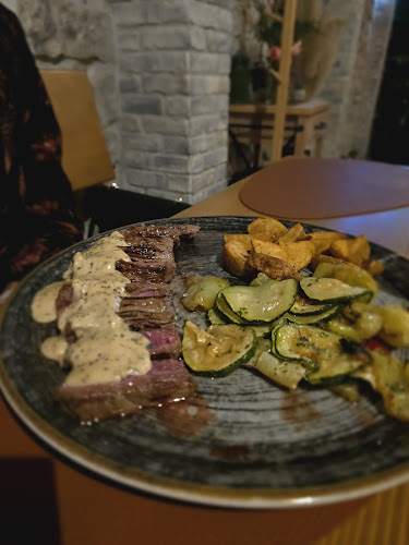 Opinii despre Konoba Pojta în Sinj - Gastronomija i ugostiteljstvo