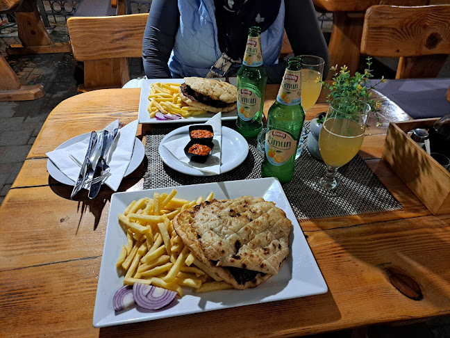 Zagrebačka ul. 4, 22211, Vodice