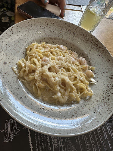 Opinii despre Bernarda pizza pasta burger în Varaždinske Toplice - Gastronomija i ugostiteljstvo