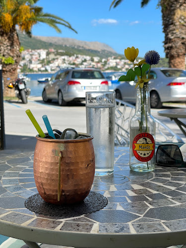 Caffe Porco Rosso - Gastronomija i ugostiteljstvo