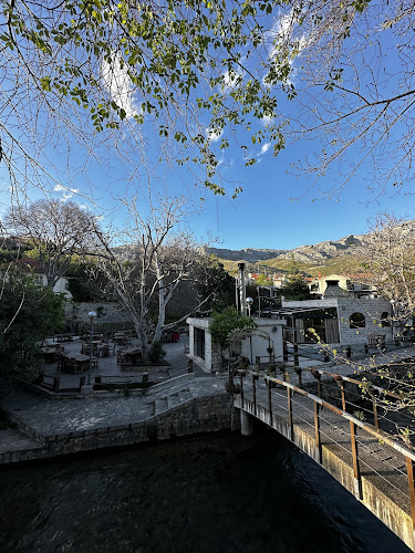 Ul. kralja Petra Krešimira IV 18, 21251, Žrnovnica