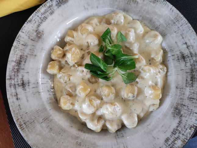 Bistro Pizzeria Paris