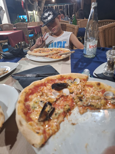 Restoran Malo More - Gastronomija i ugostiteljstvo