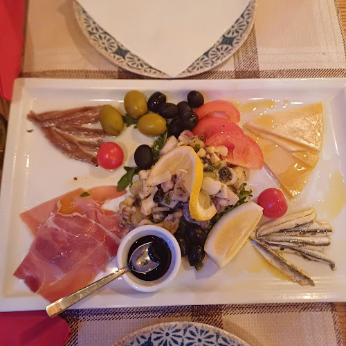 Restoran Mali NONO - Gastronomija i ugostiteljstvo