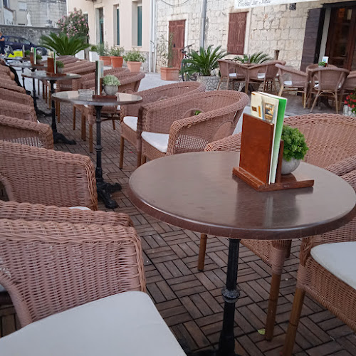 Comentarii opinii despre Konoba Pizzeria Lanterna