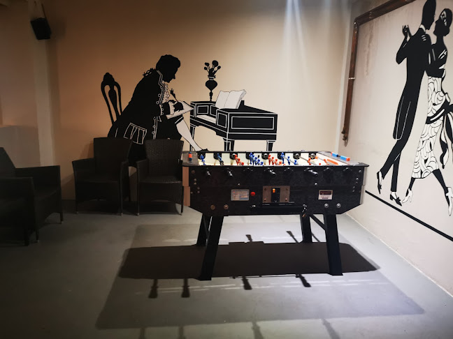 Caffe bar Amadeus - Gastronomija i ugostiteljstvo