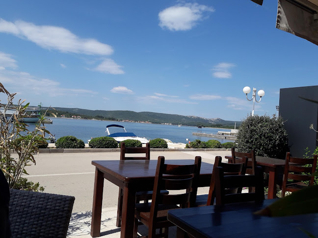 TORETA Cafe & Restaurant