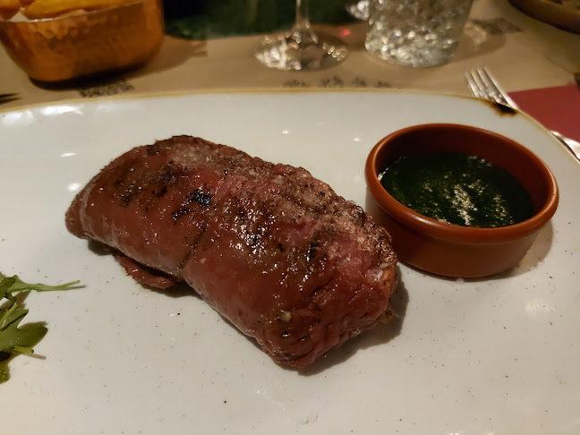 Tortuga Grill & Pub - Gastronomija i ugostiteljstvo