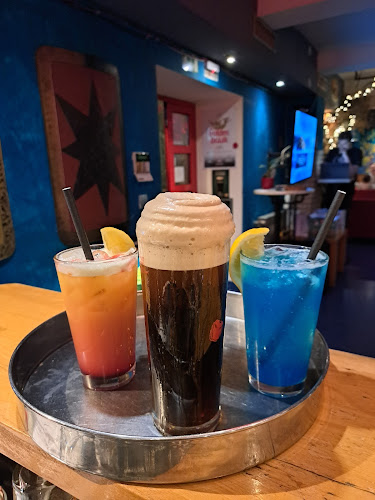 Cherry Tree (Fantasy&Beer Pub) - Gastronomija i ugostiteljstvo