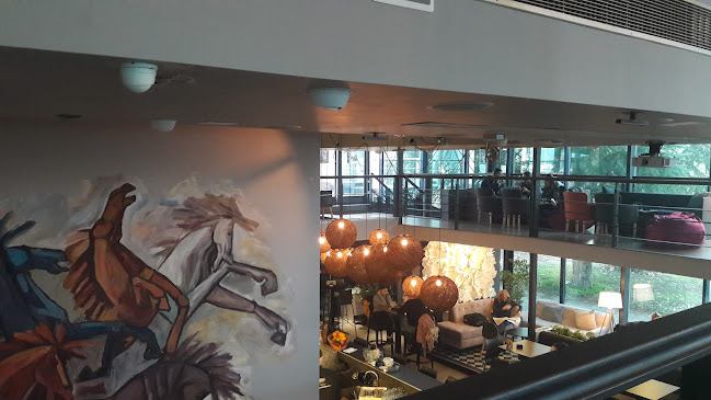 Hugo’s Bar - Gastronomija i ugostiteljstvo