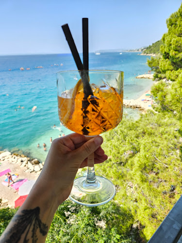 Opinii despre Solar Beach Bar în Stobreč - Gastronomija i ugostiteljstvo