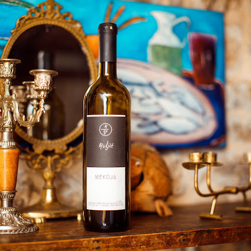 Restaurant & Winery Huljić