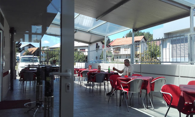 Opinii despre Caffe Bar Šangaj în Duga Resa - Gastronomija i ugostiteljstvo