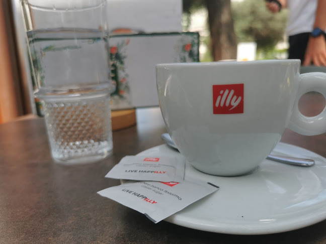 Spritz bar - Gastronomija i ugostiteljstvo