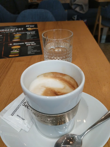 Ul. knezova Šubića Bribirskih 10, 23000, Zadar