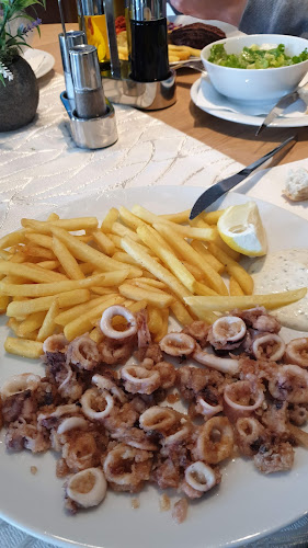 Obala Sv. Nikole 65, 21320, Baška Voda