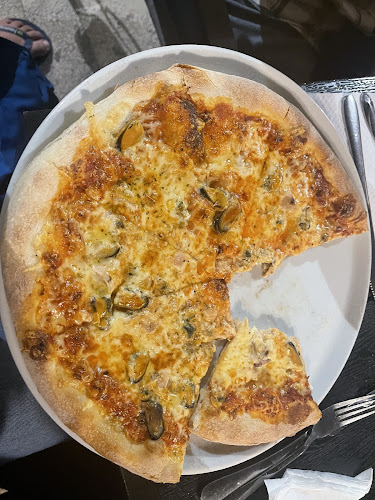 Opinii despre Pizzeria-Restaurant Zadruga în Komiža - Gastronomija i ugostiteljstvo