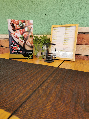 Opinii despre Avalon Pizza în Zagreb - Gastronomija i ugostiteljstvo