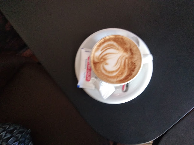 Opinii despre Cafe Bar Gold în Zagreb - Gastronomija i ugostiteljstvo