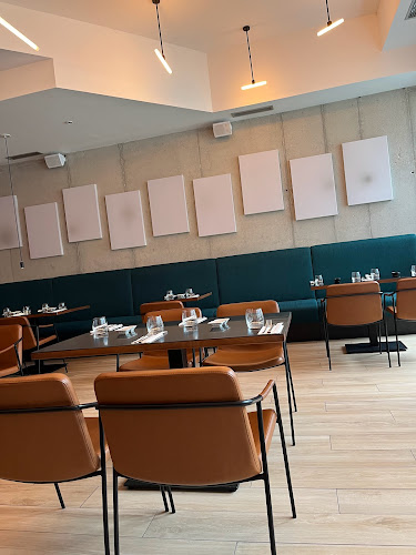 Chopstix Pan Asian Cuisine & Sushi bar - Gastronomija i ugostiteljstvo