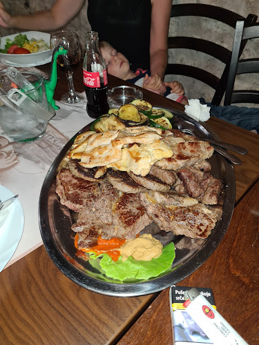 Konoba Dalmatina - Gastronomija i ugostiteljstvo