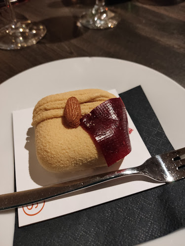 Opinii despre Bistro Nota în Dugo Selo - Gastronomija i ugostiteljstvo