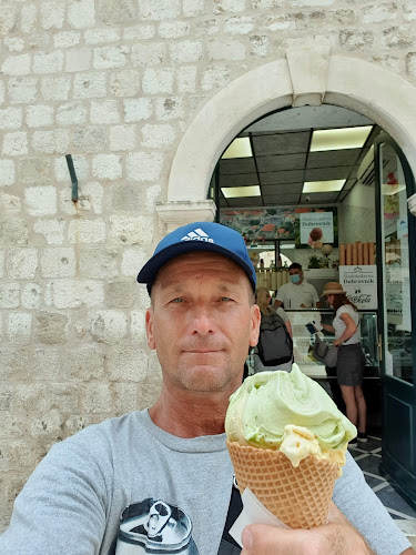 Stradun 17, 20000, Dubrovnik