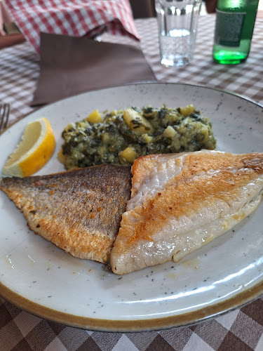 Tri Palme - Gastronomija i ugostiteljstvo