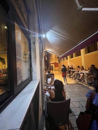 Zlatna ribica - Gastronomija i ugostiteljstvo