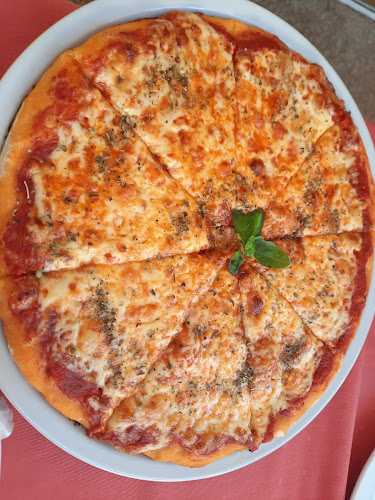 Opinii despre Konoba Pizzeria Nana în Primošten - Gastronomija i ugostiteljstvo
