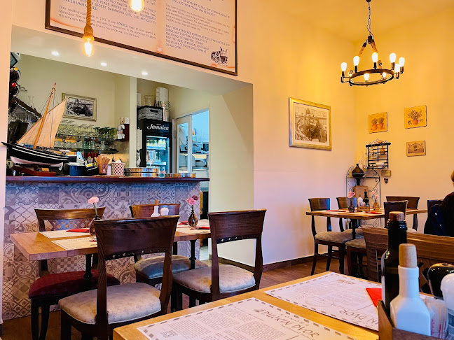 Trumbićeva obala 6, 21000, Split