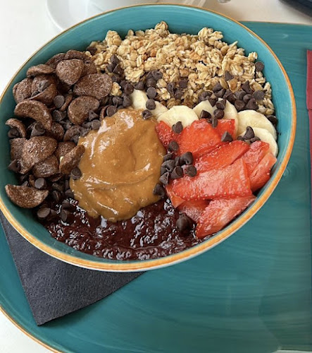 Gallery Lounge & More