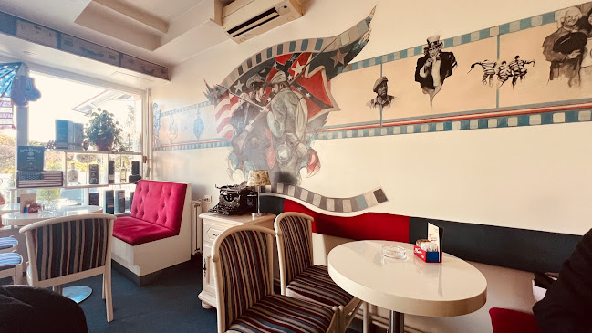 Comentarii opinii despre Norris Cafe Bar