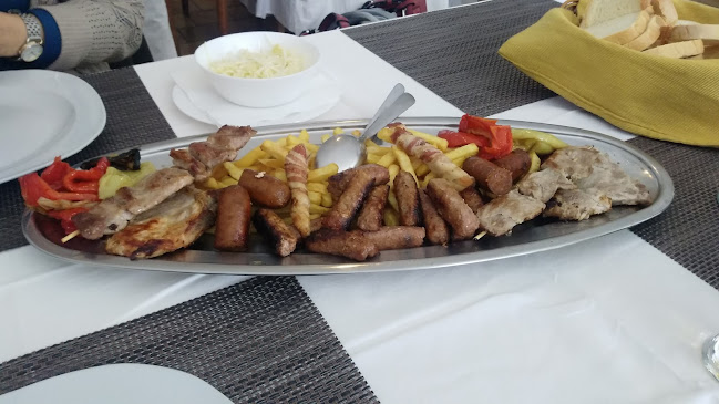 Ribarska Kuća Lukač - Gastronomija i ugostiteljstvo