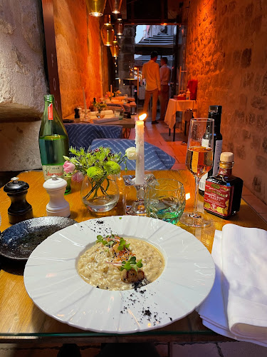 Forty Four Restaurant - Gastronomija i ugostiteljstvo