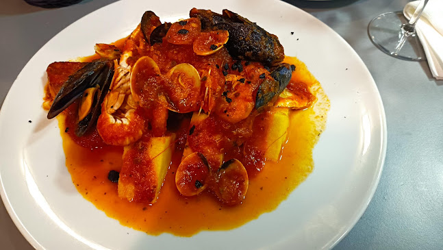 Obala Sv. Nikole 65, 21320, Baška Voda