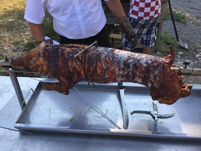 Opinii despre Pirates Grill Garden în Poreč - Gastronomija i ugostiteljstvo