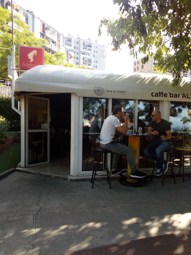 Comentarii opinii despre Caffe bar Alibi