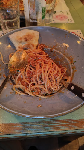 Ul. Svete Nediljice 2, 23000, Zadar