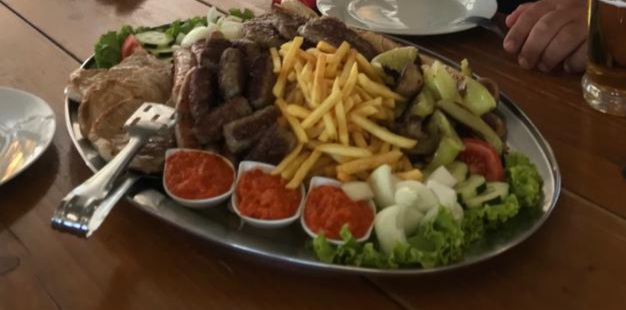 Restaurant Arzon - Peroj